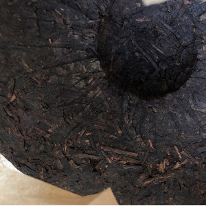 Шу пуэр Nan Nou Shan 2008 год блин 357 г. Photo 3